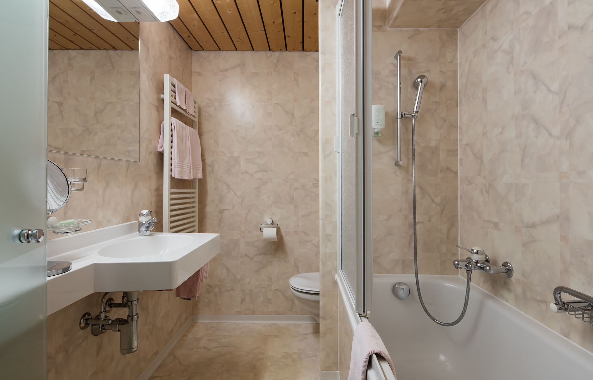 Hotel Continental - Grand Lit Room Bathroom - Zermatt
